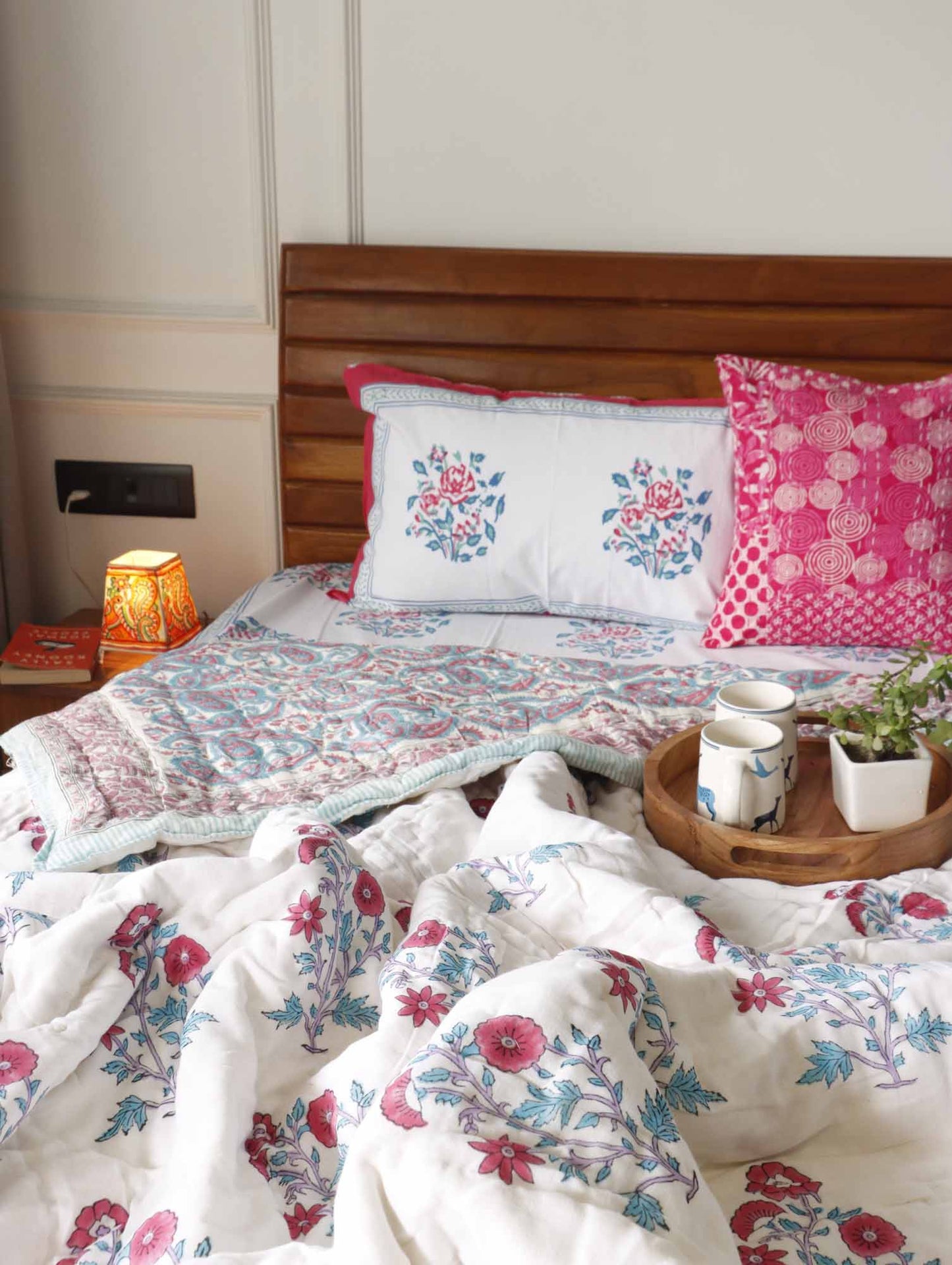 Pink Paisley  - Single Bed/ Double Bed Razai/ Comforter