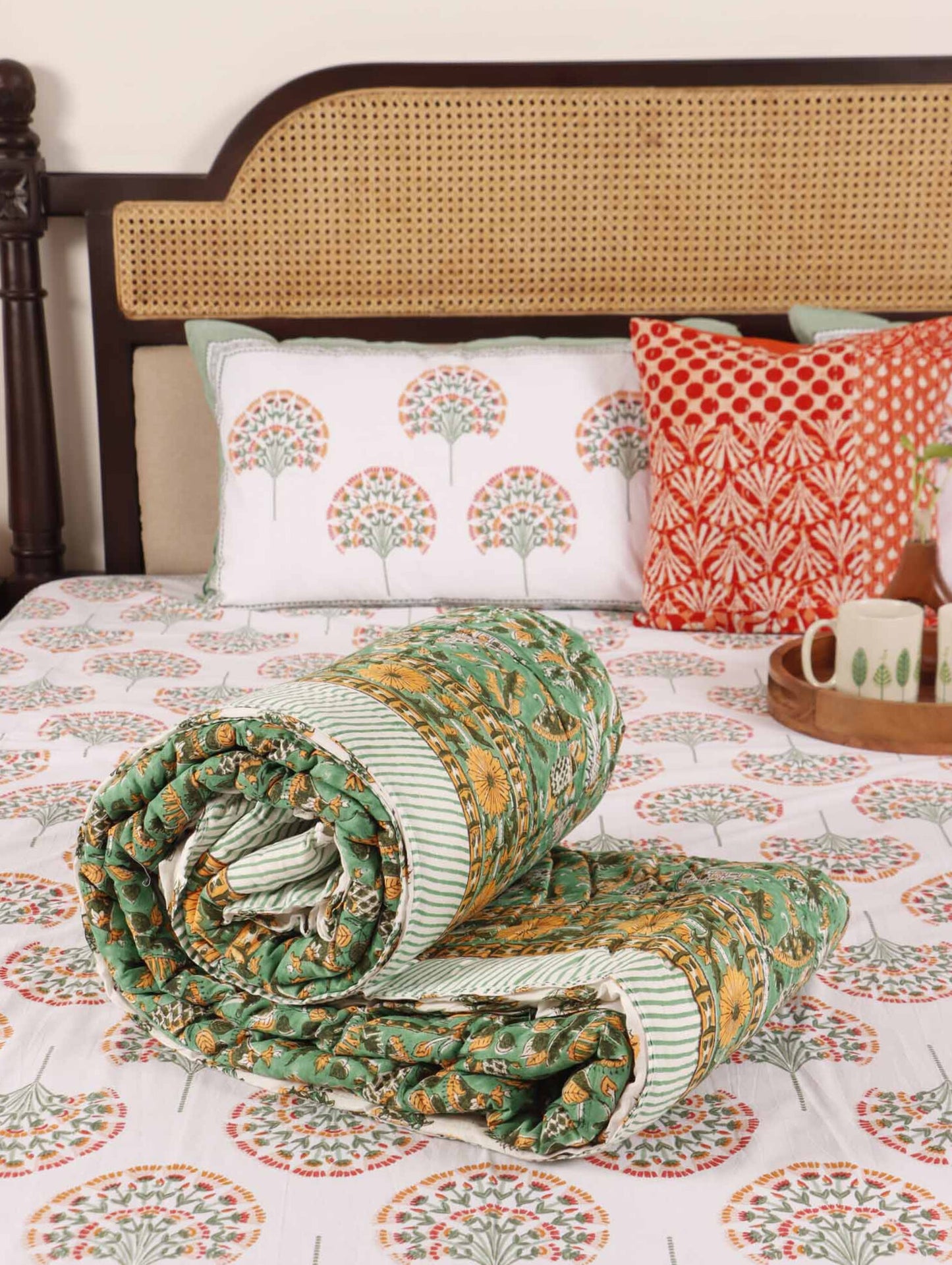 Vantara -  Hand Block Razai