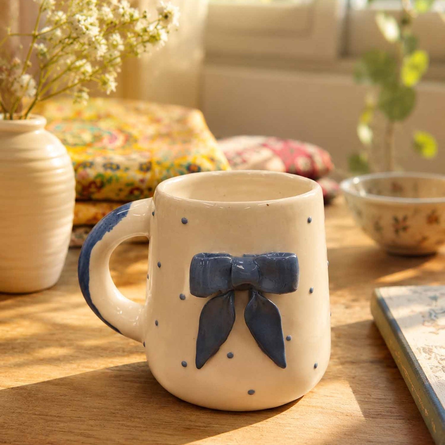 Mug With A Bow blue