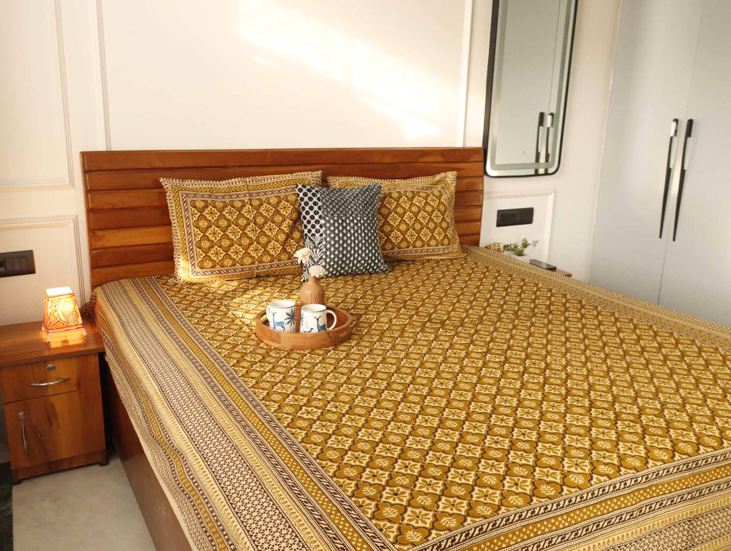 Kalamkari Jharokha Mustard    Flat I Fitted Bedsheet (90x108 Inches)