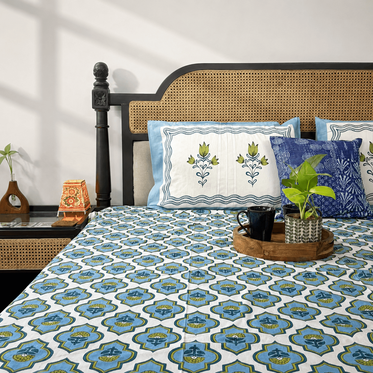 Rangriti - Flat I Fitted Bedsheet (108x108 Inches)