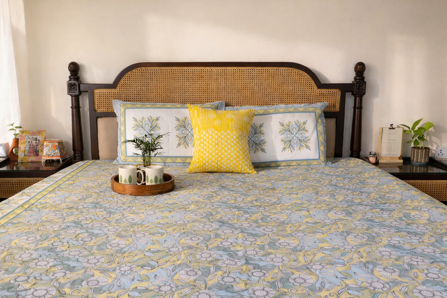 Stippling – Flat I Fitted Bedsheet (90x108 Inches)