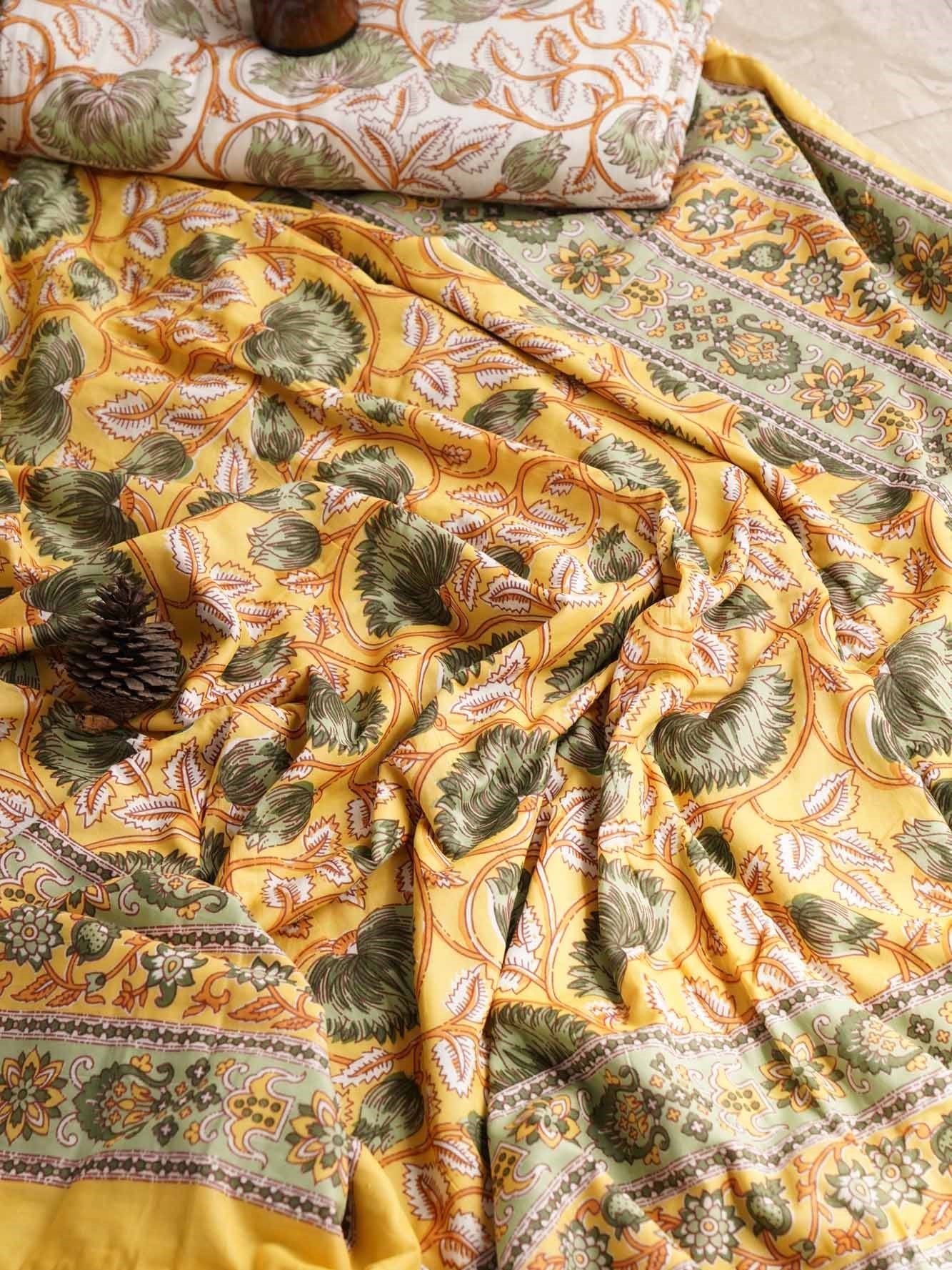 Double Bed Reversible Mul Dohar – Begum