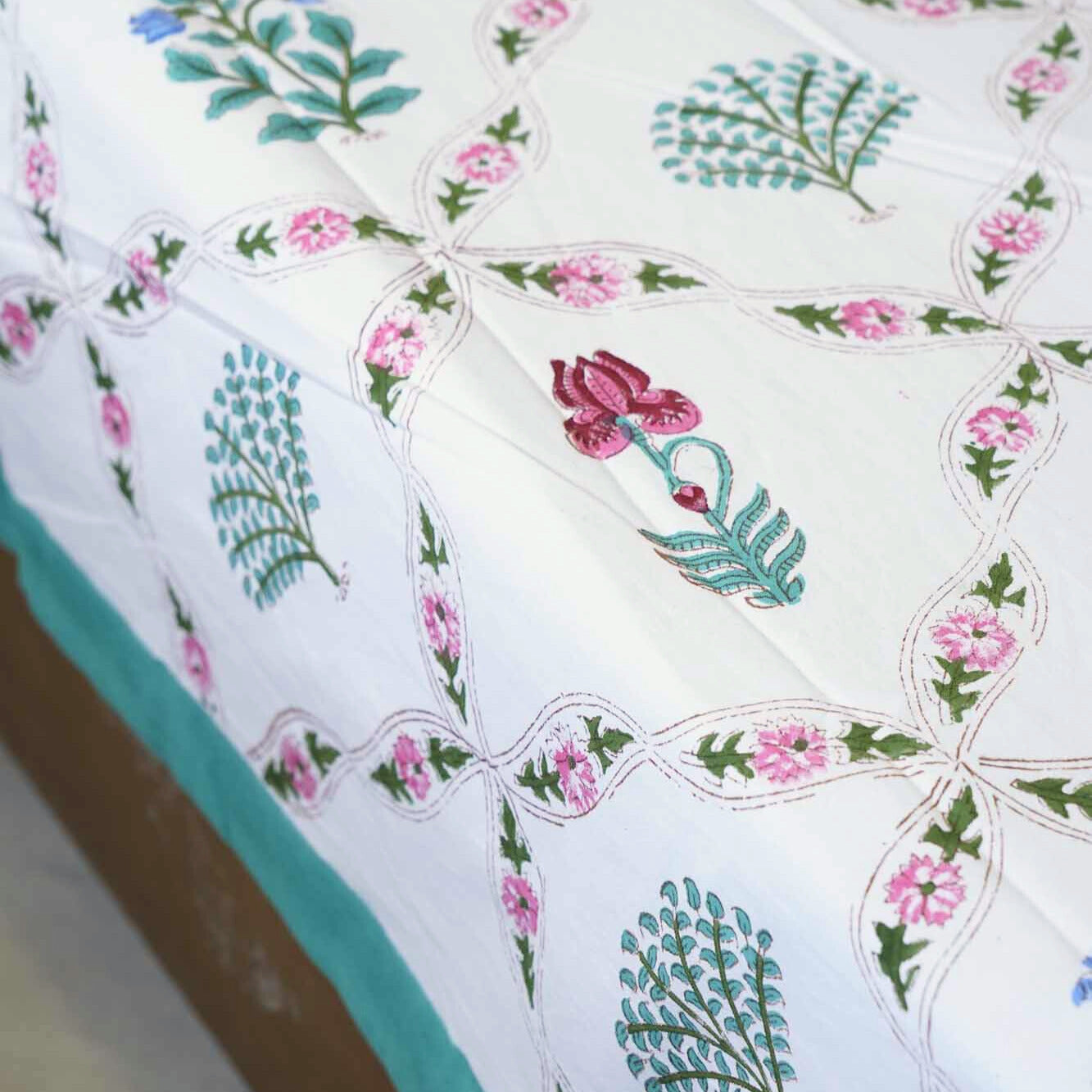 Bela - Hand block Bedsheet (108x108 Inches)