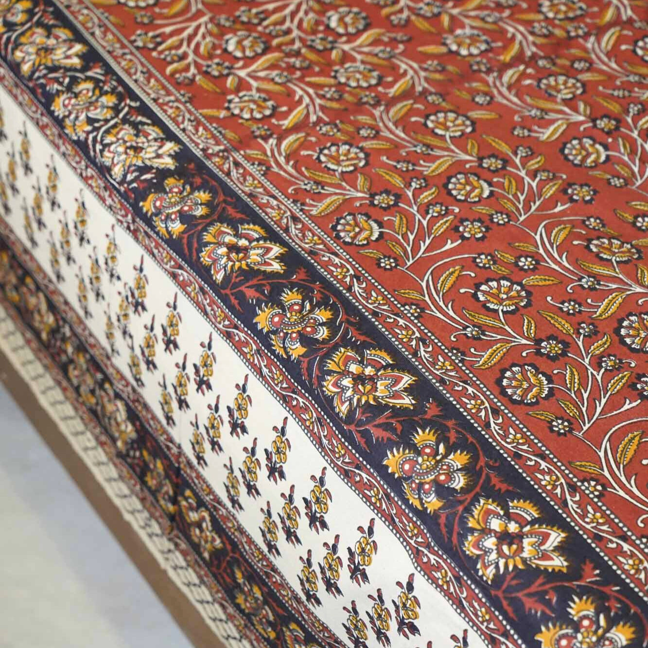 Kalamkari Maroon Big S - Flat I Fitted Bedsheet (108x108 Inches)