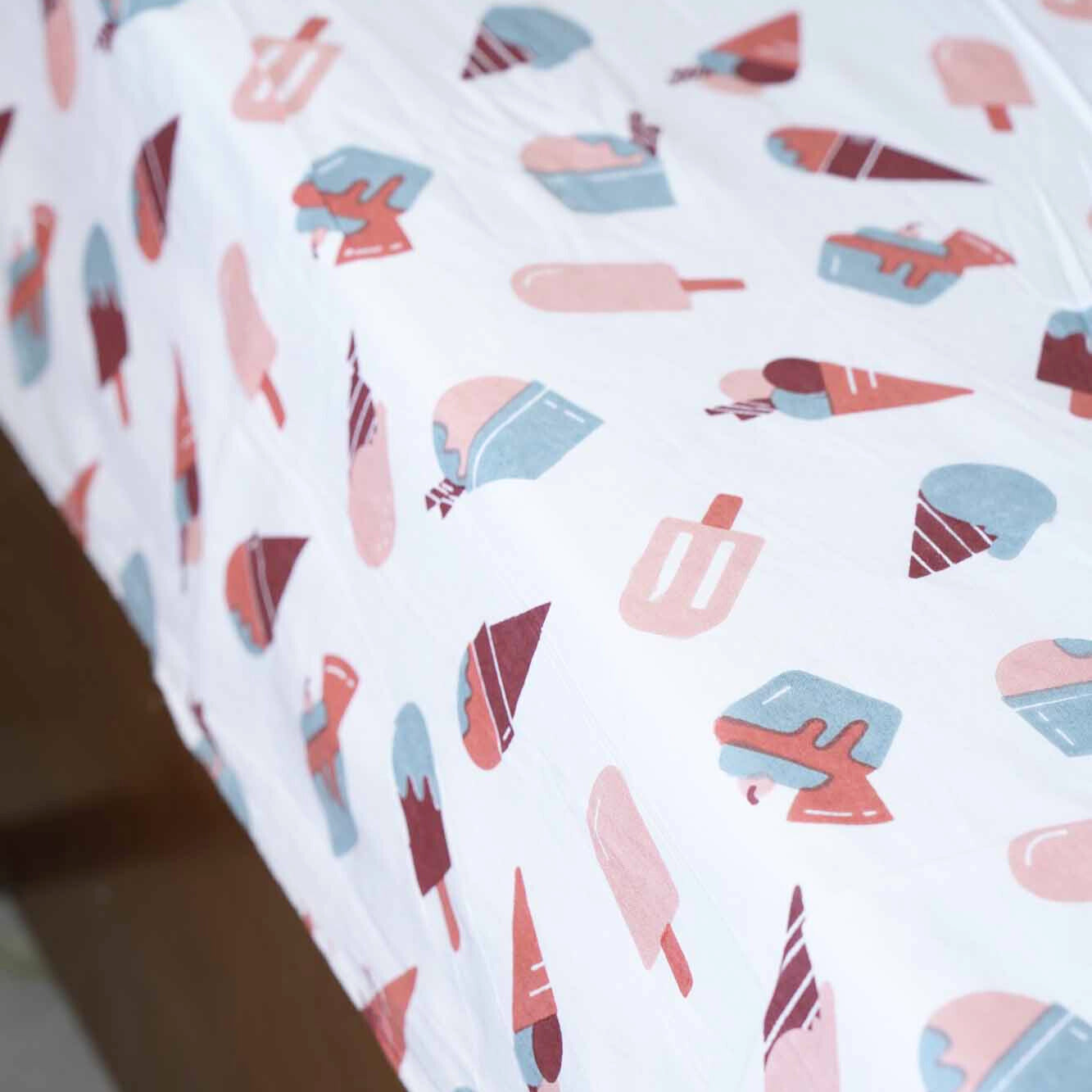 Ice cream - Single/Double Bedsheet