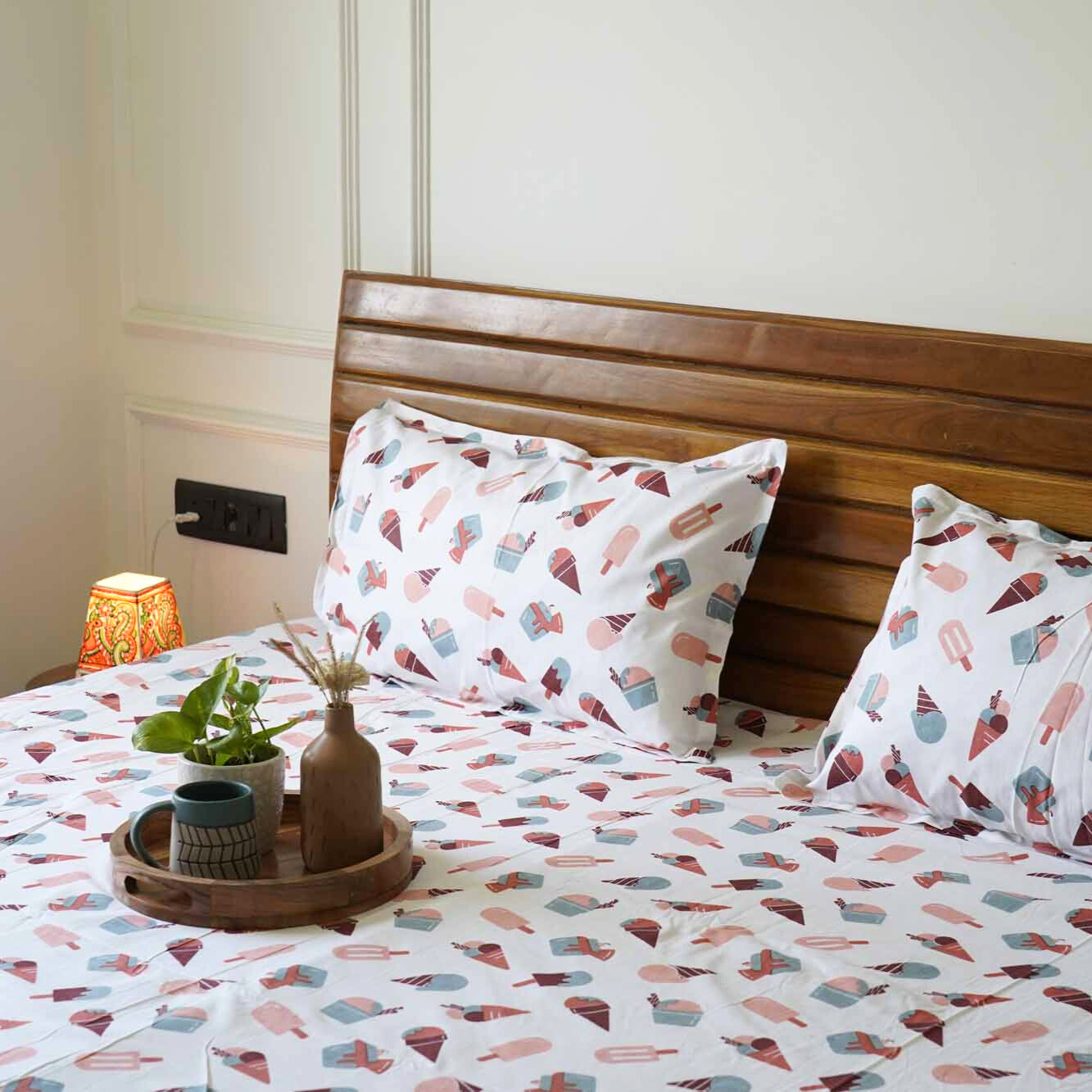 Ice cream - Single/Double Bedsheet