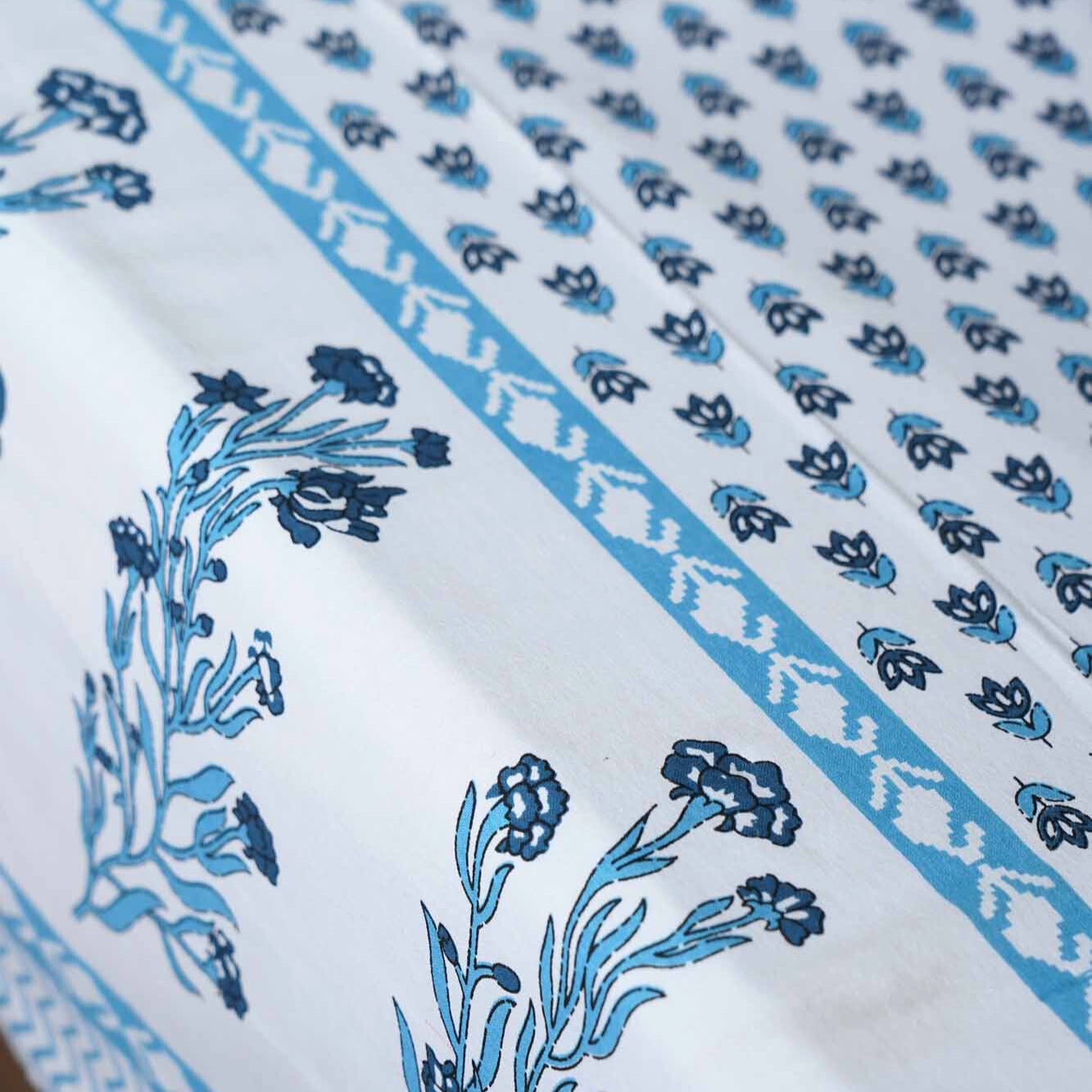 Orchid Sky Single bed bedsheet(60x90 Inches)