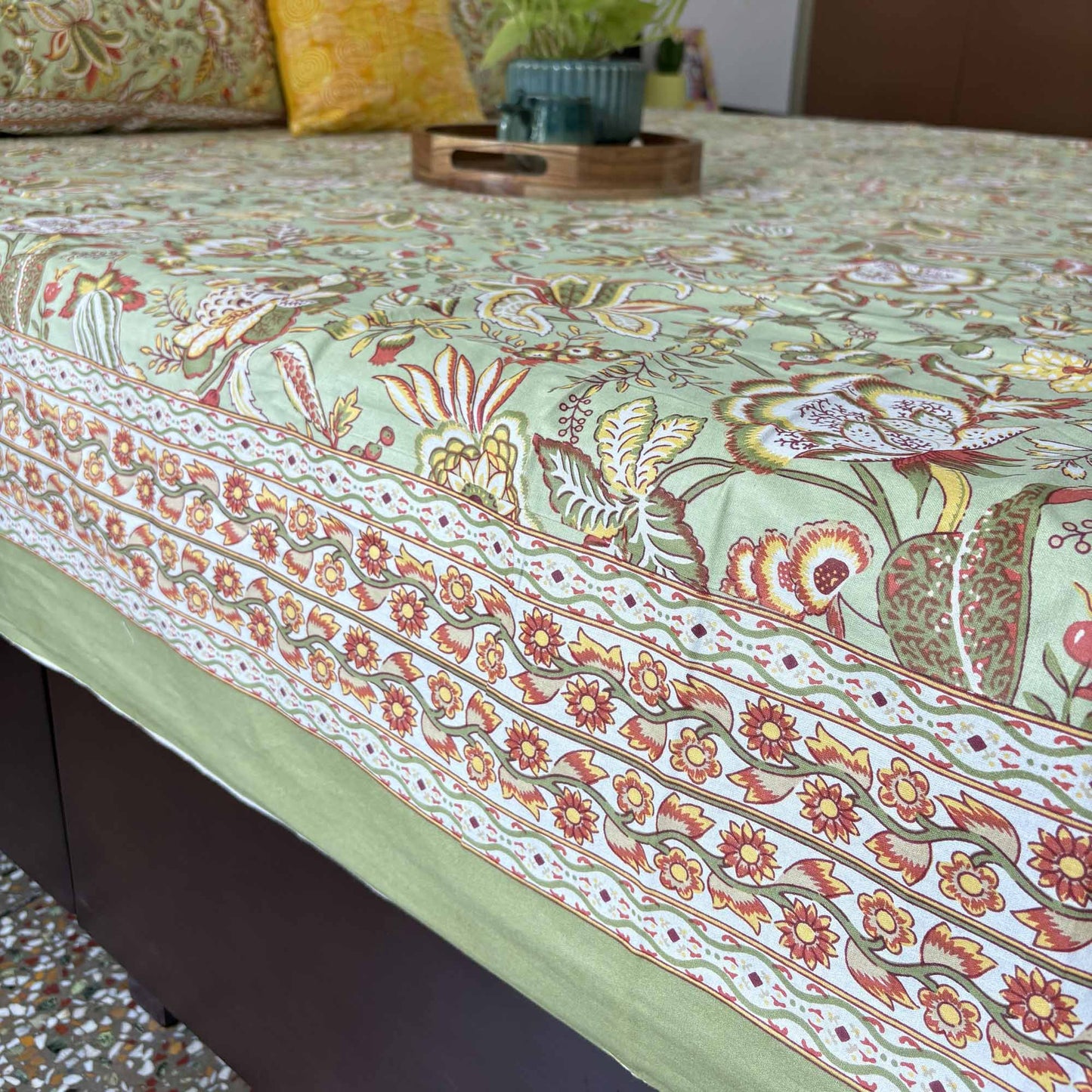 Pista - Flat I Fitted Bedsheet (100x108 Inches)
