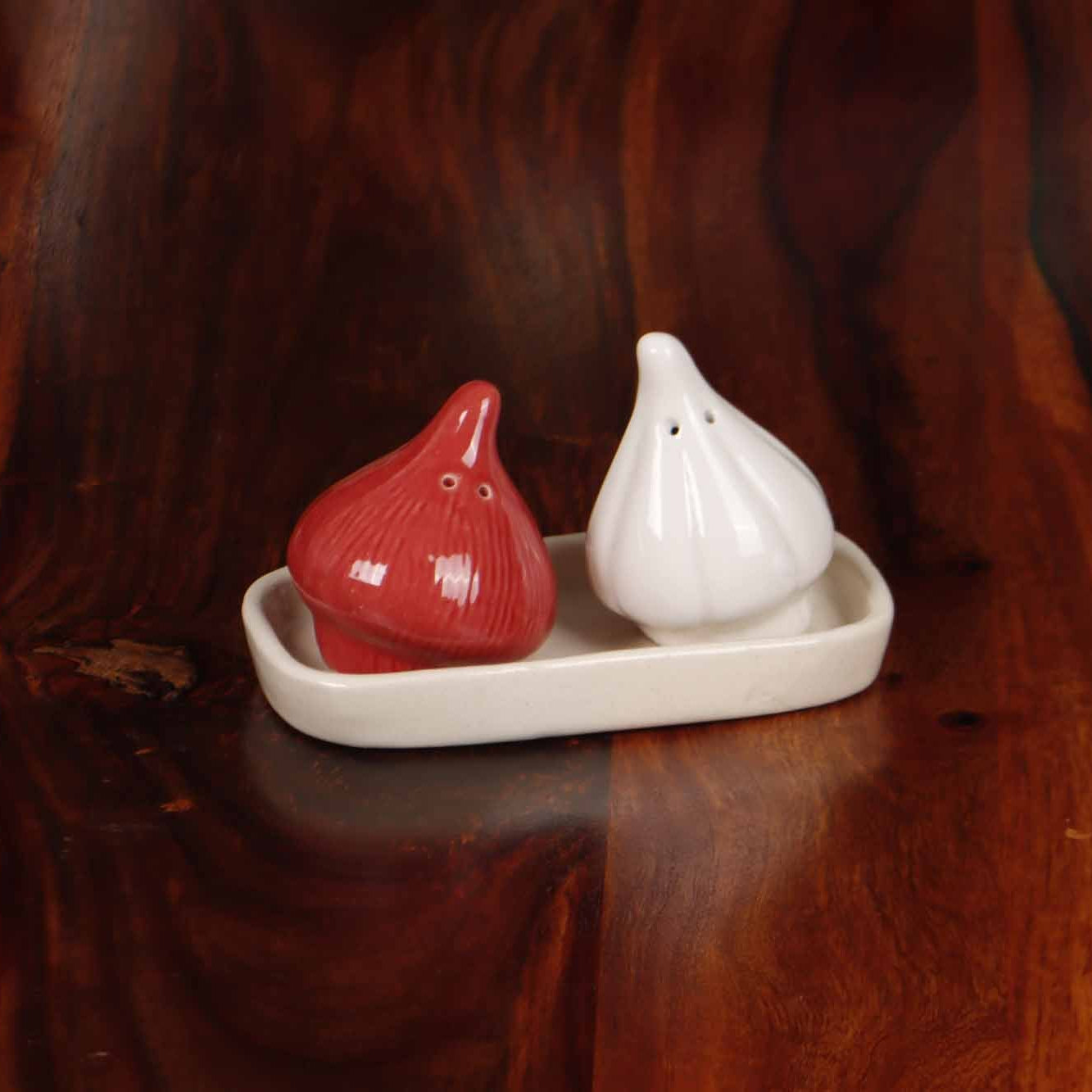 Onion Garlic - Salt & Pepper Shakers