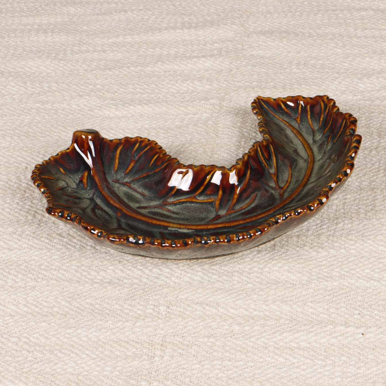 Twisted Leaf Platter