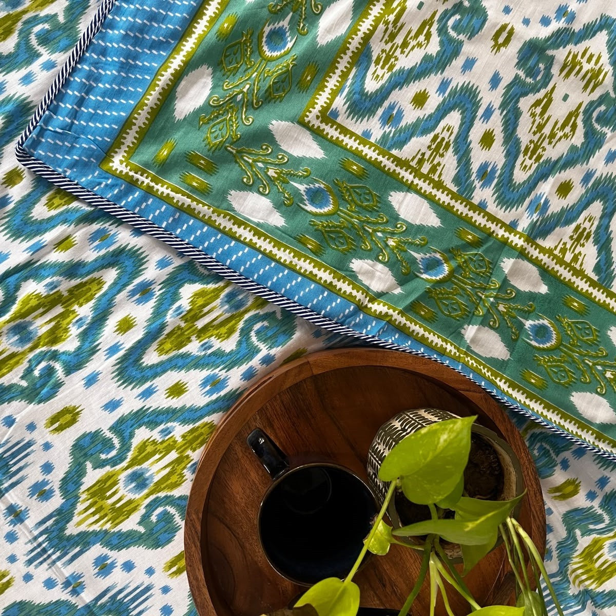 Dohar Bedding Set - Ikkat Green