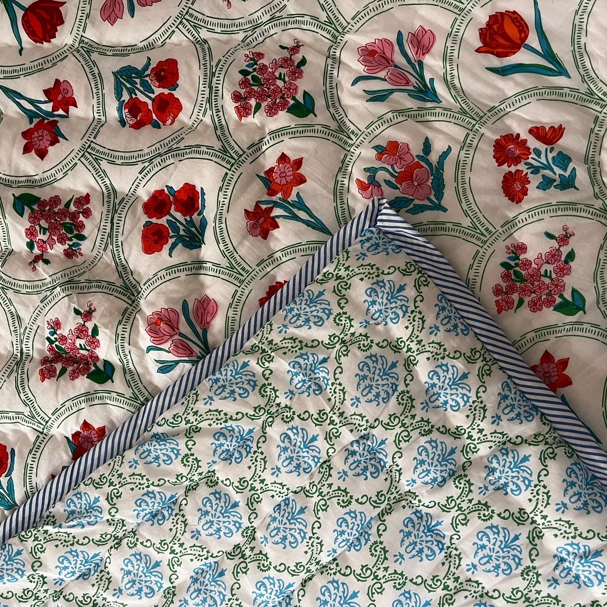 Ambarsariya Red- Double Bed Quilt