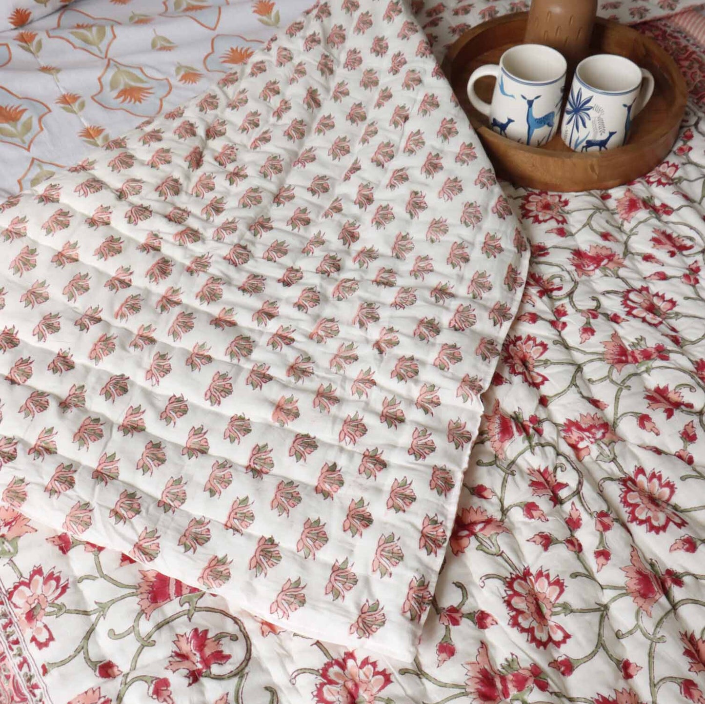 Laal Jaal  - Single Bed/ Double Bed Razai/ Comforter