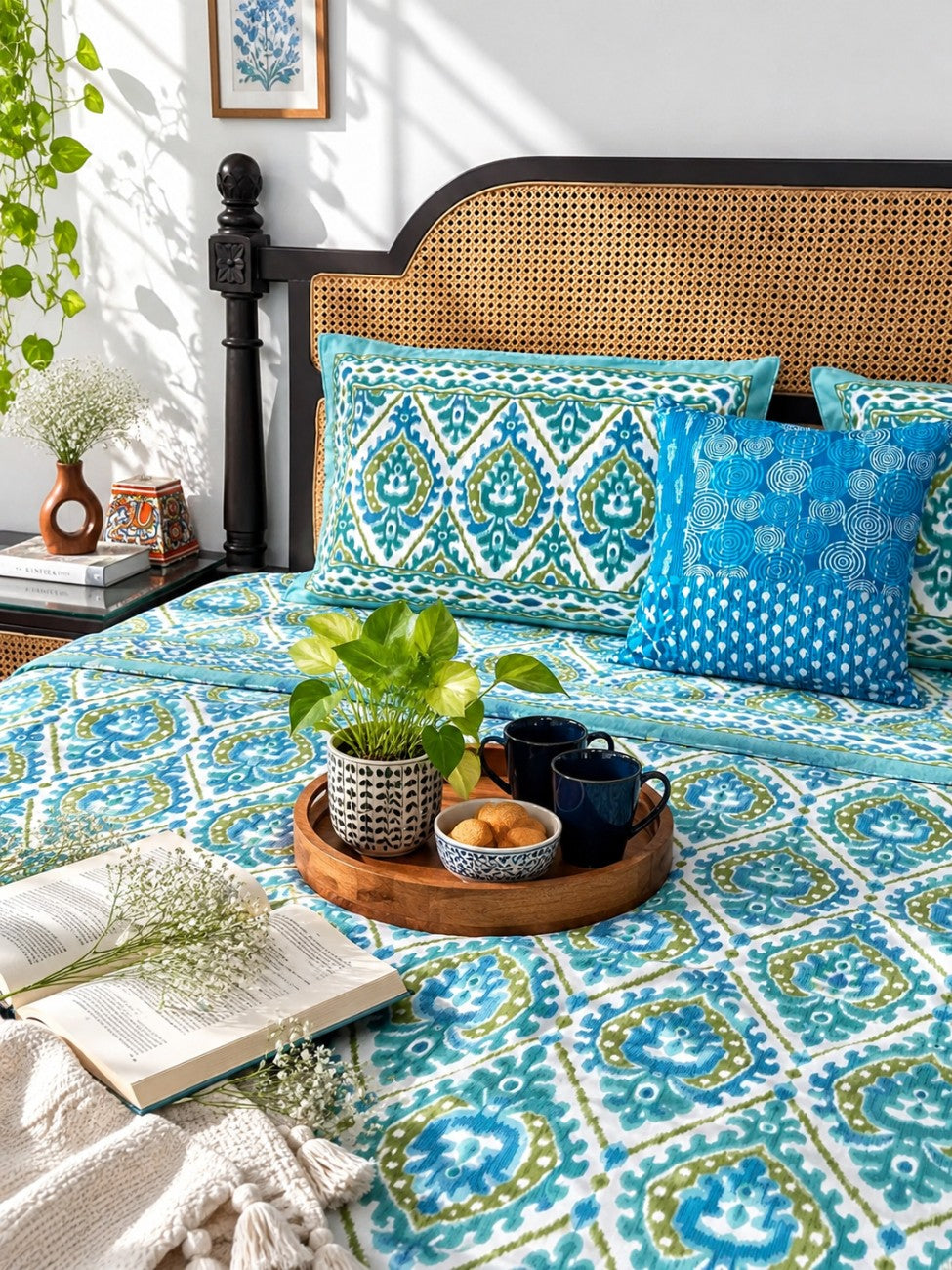 Dohar Bedding Set - Ikkat Blue