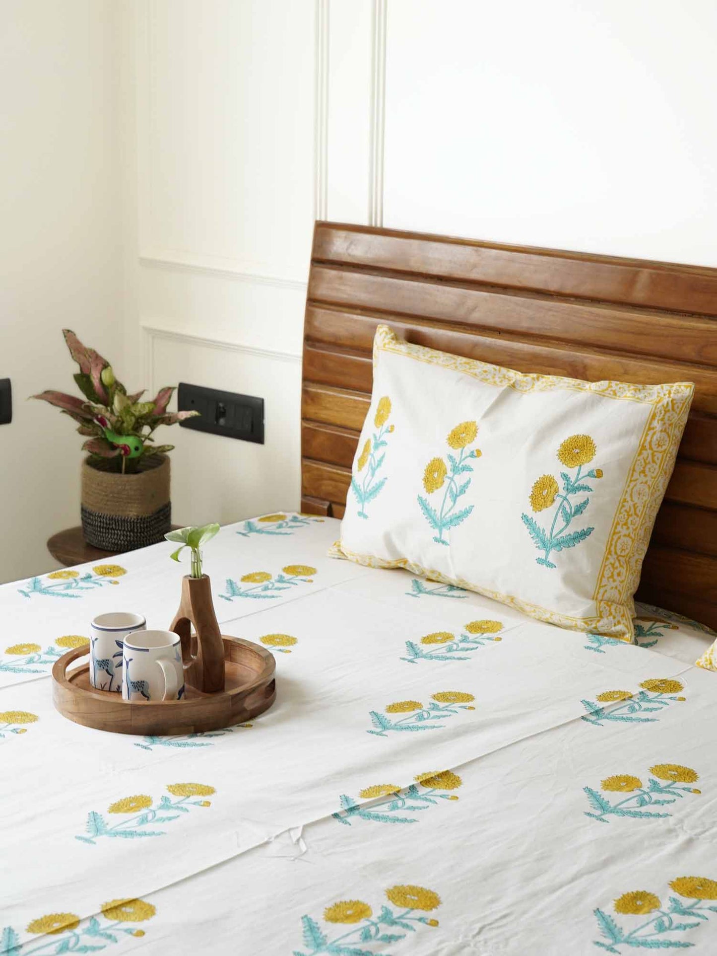 Genda - Handblock Bedsheet (100x108 Inches)