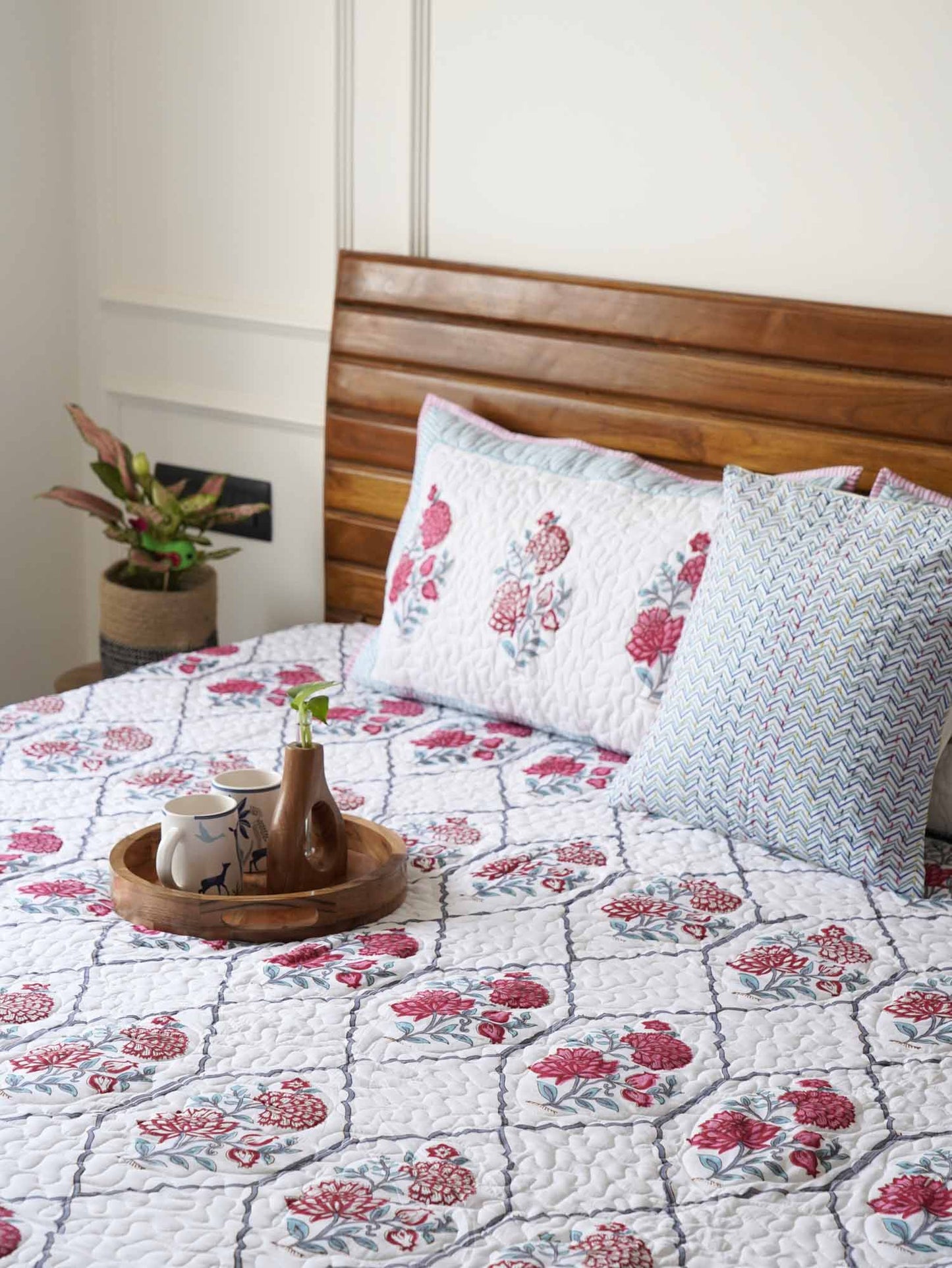 Gul Mehndi - Quilted and Reversible Handblock Bedcover I Comforter