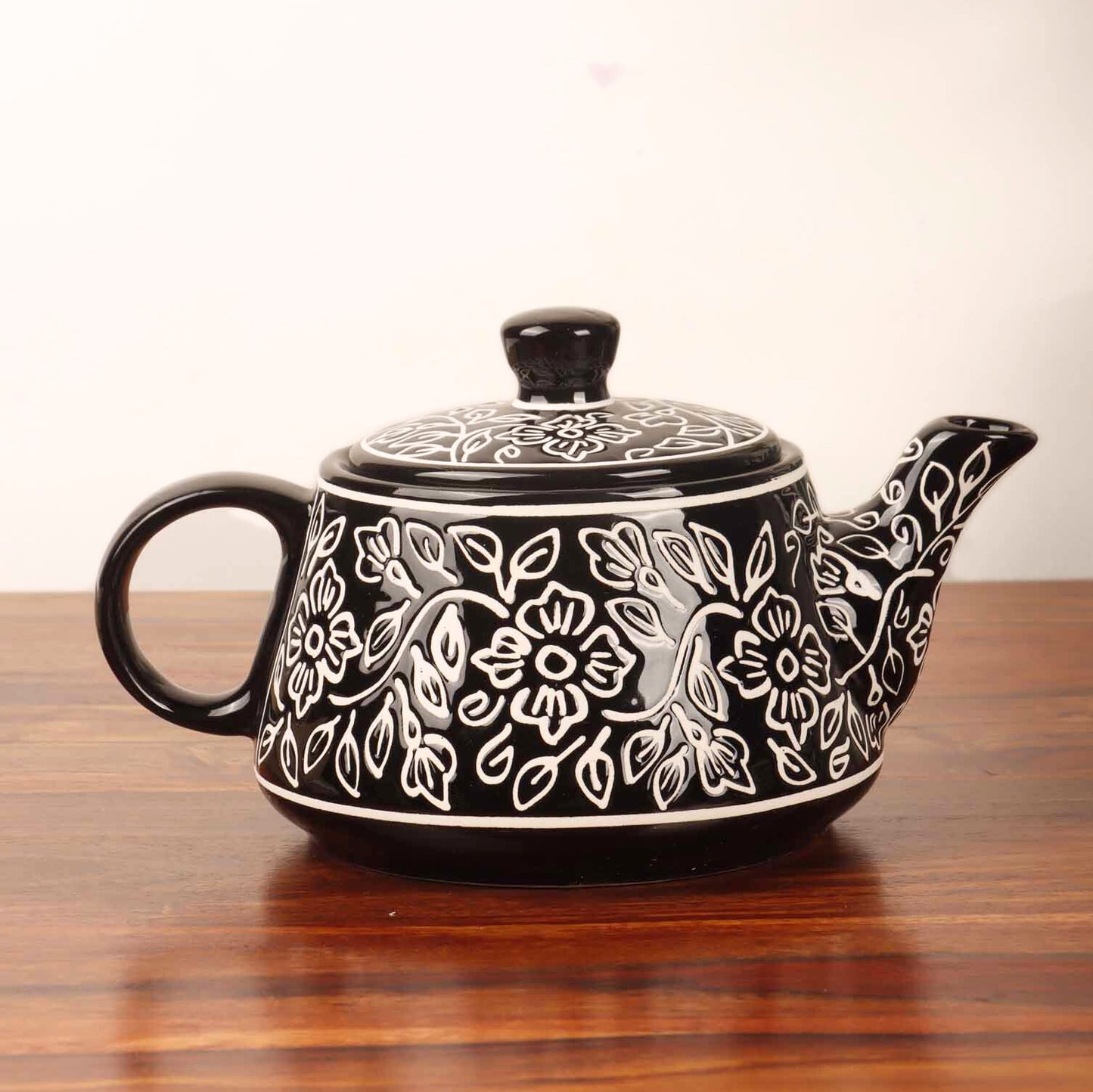 Alive Tea Set Black Beauty- Set of 7