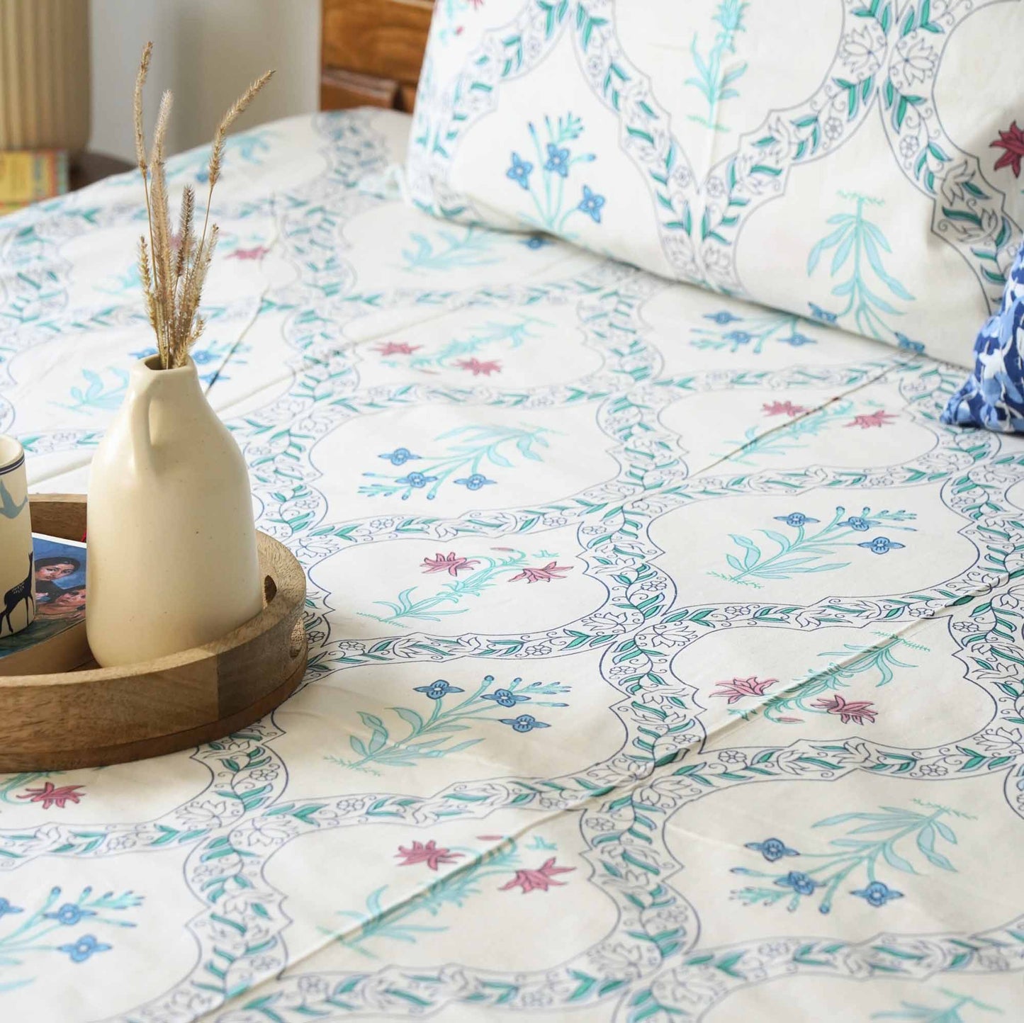 Roshanara - Blue – Double bed bedsheet(90x108 Inches)
