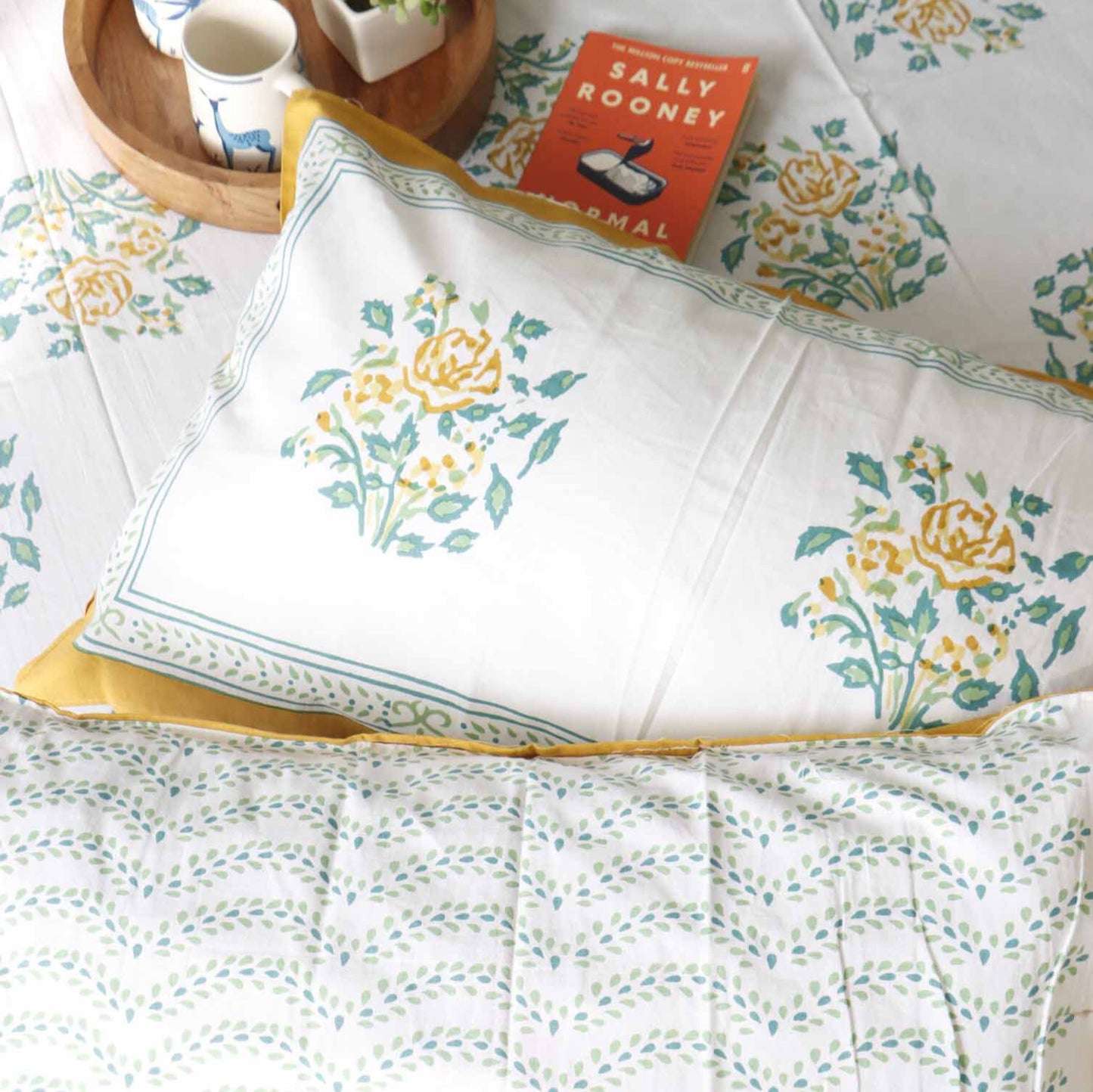 Yellow Rose - Flat I Fitted Bedsheet (100x108 Inches)