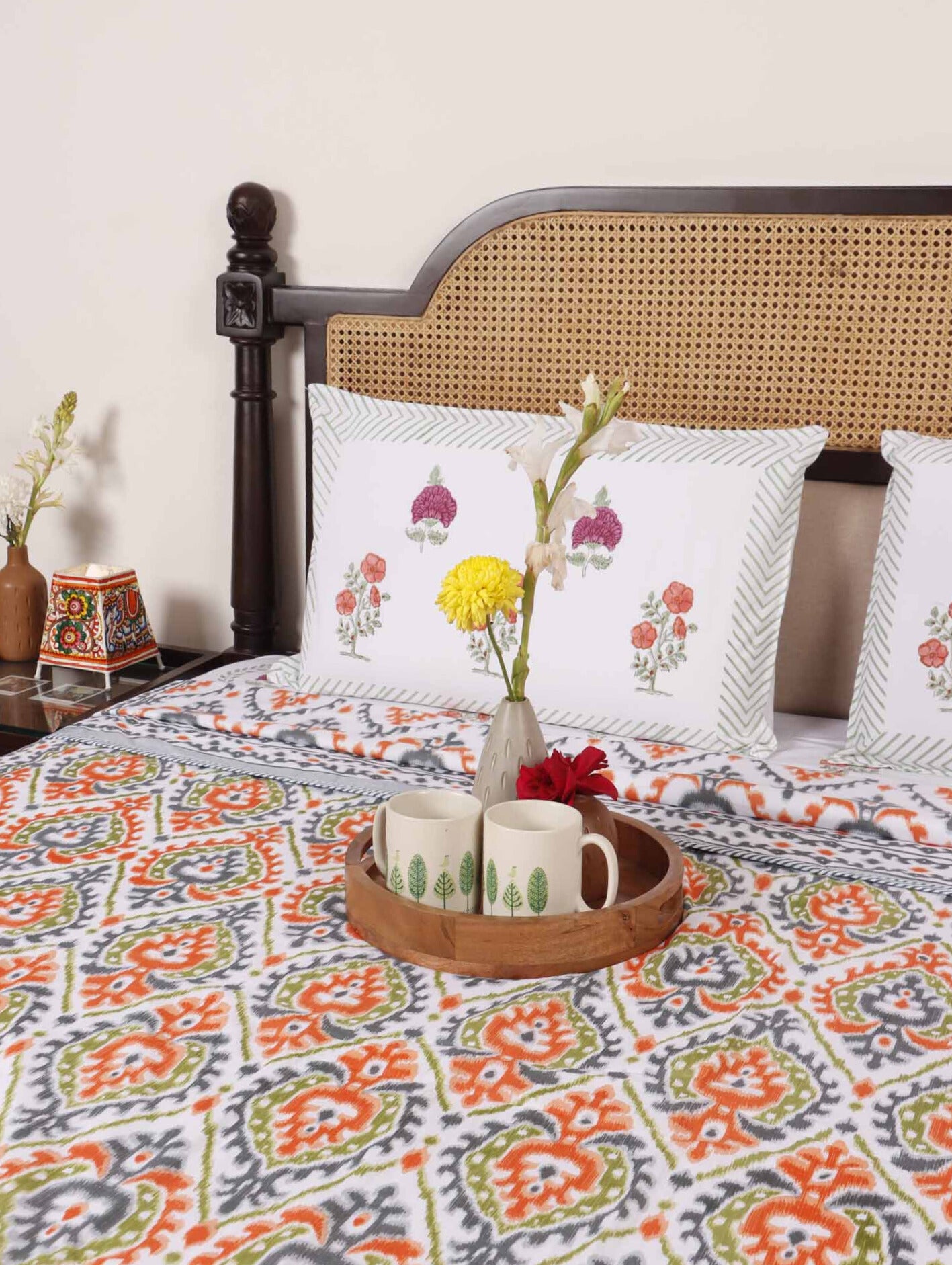 Double Bed Reversible Mul Dohar – Ikkat Orange