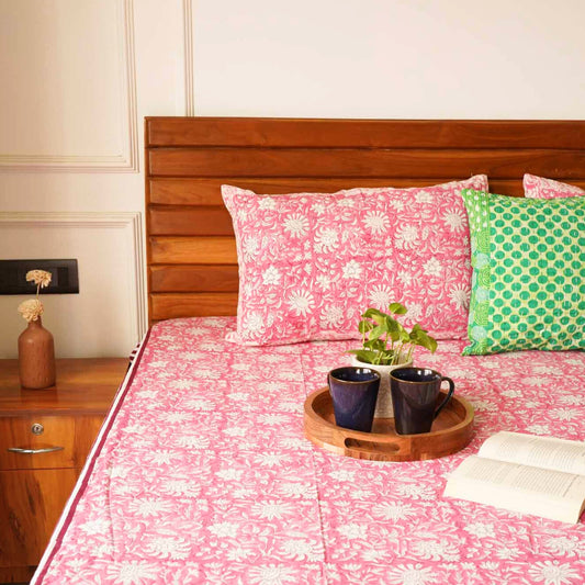 Gulabi - Hand block Bedsheet (108x108 Inches)