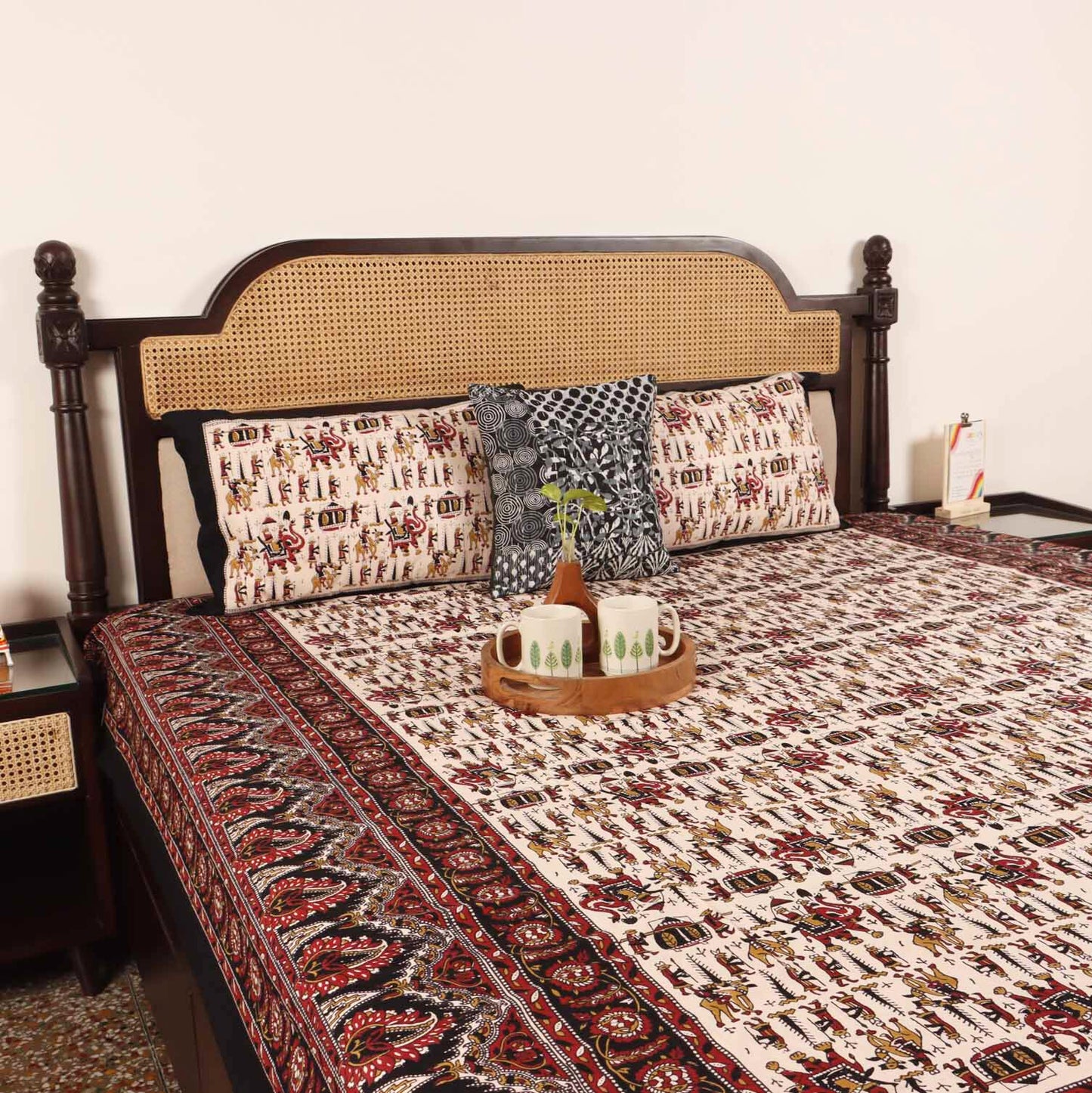 Kalamkari Haathi Ghoda  - Flat I Fitted Bedsheet (90x108 inches)