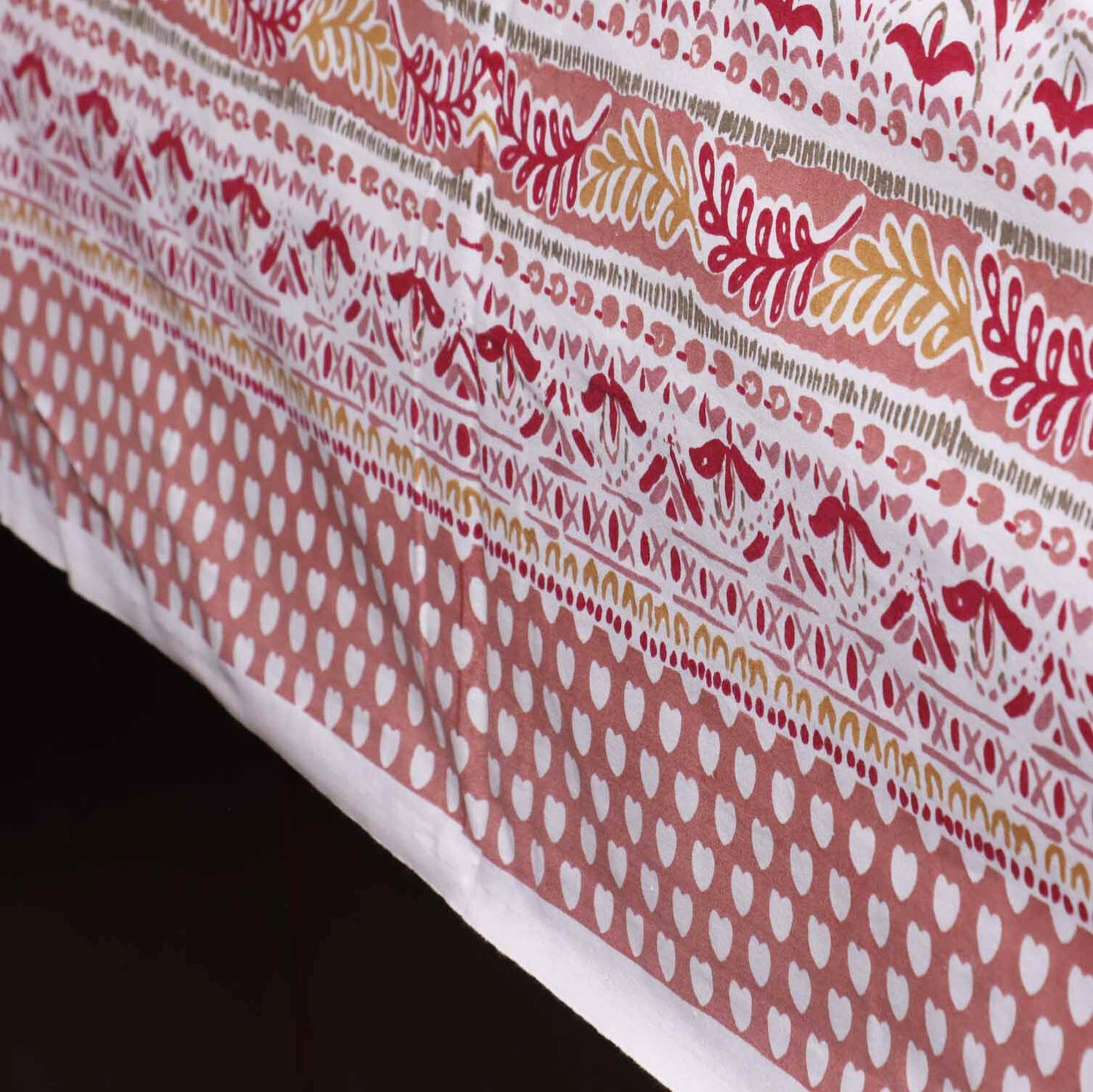 Kainaat Pink - Flat I Fitted Bedsheet (90x108 Inches)