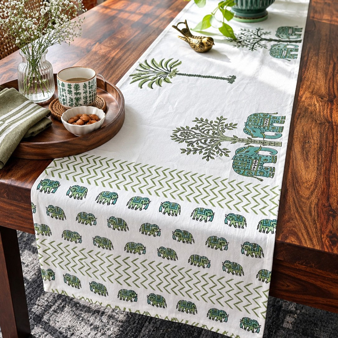 Vantara - Table Runner