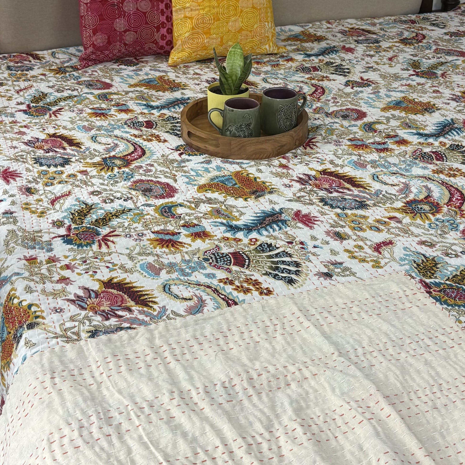 Handcrafted cotton bedsheets online with traditional block print design