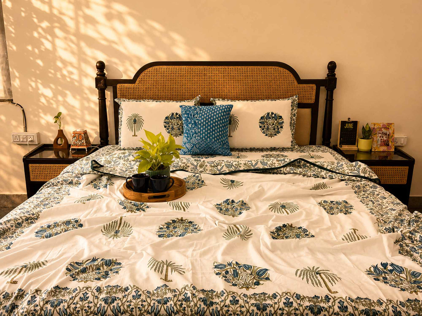 Double Bed Reversible Mul Dohar – Ananta Blue
