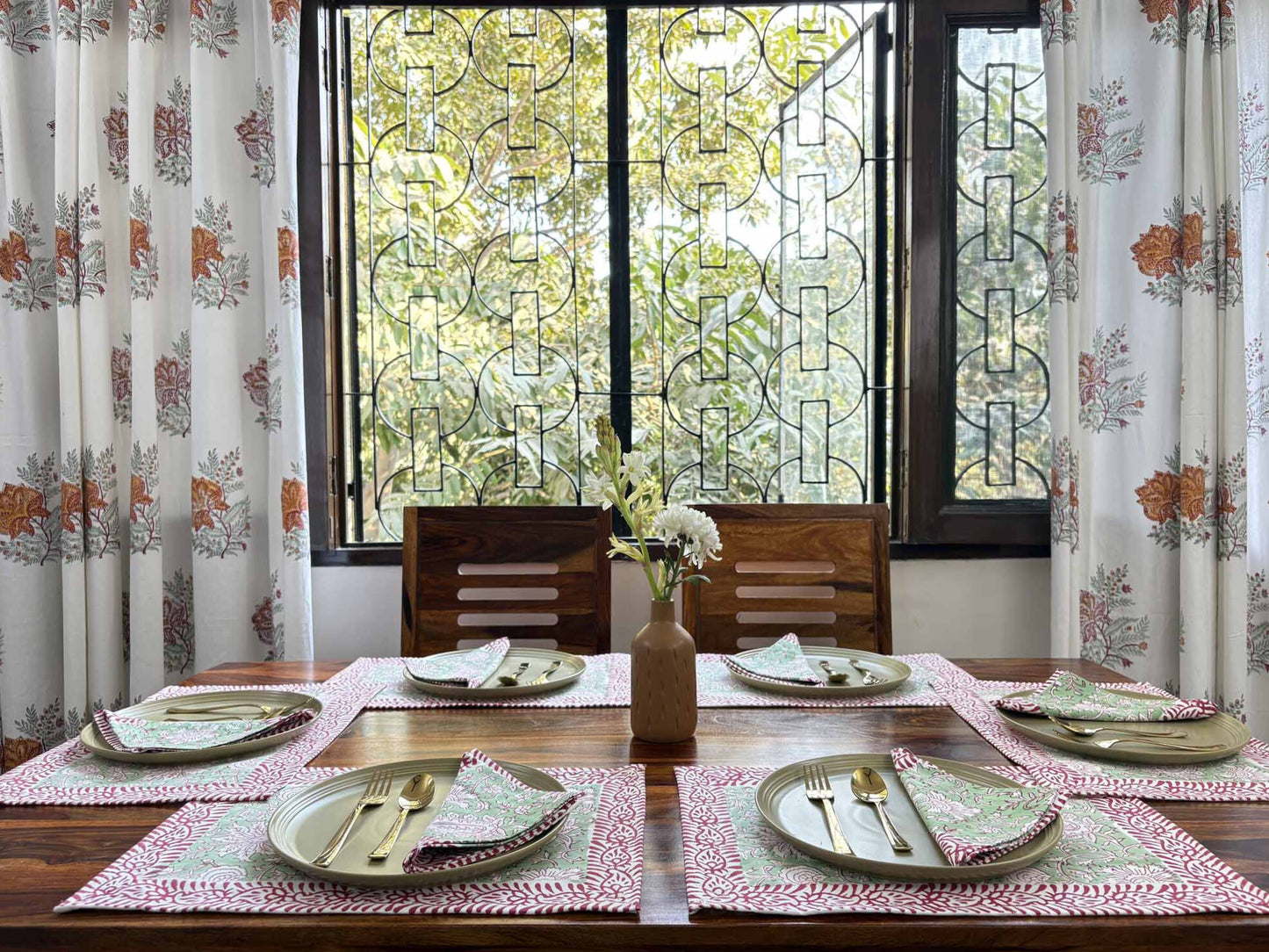 Haryali - Table Runner, Table Mats and Napkins