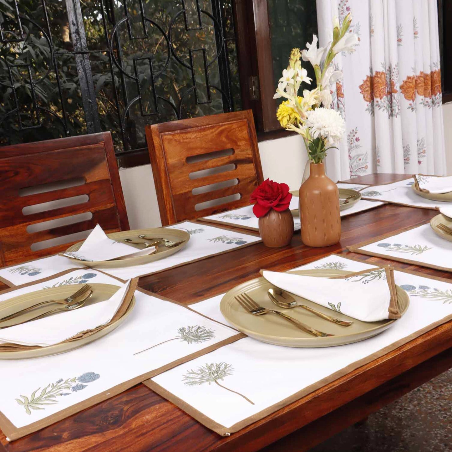 Bel Brown - Table Runner, Table Mats and Napkins