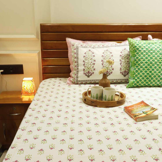 Sadabahaar - Flat I Fitted Bedsheet (108x108 Inches)