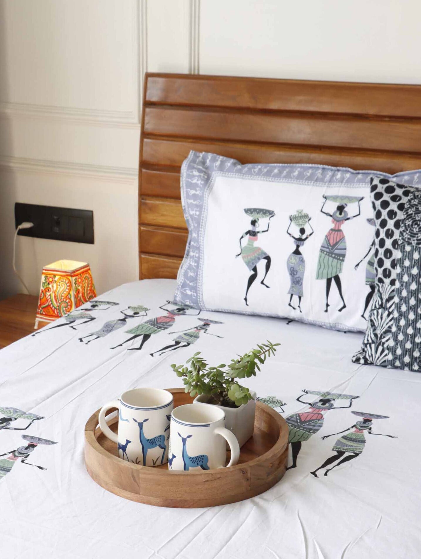 Egyptian Girls Purple Flat I Fitted Bedsheet (108x108 Inches)