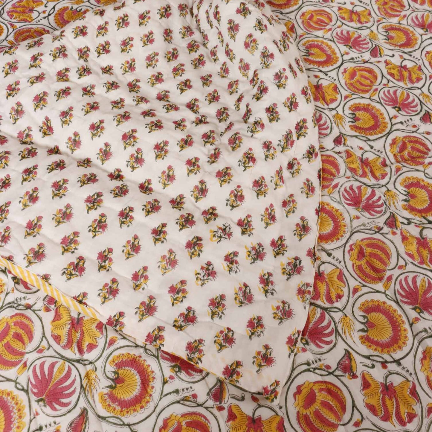 Surajmukhee - Single I Double Bed Razai