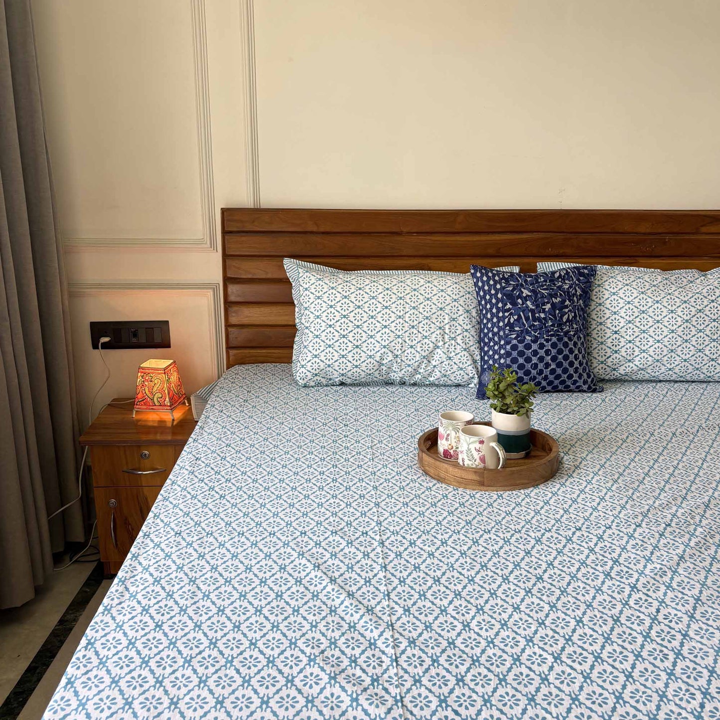Everyday Classics - Blue - Flat I Fitted Bedsheet (90x108 Inches)