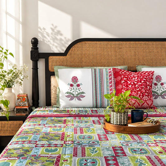 Double Bed Reversible Mul Dohar – Abstract Pink