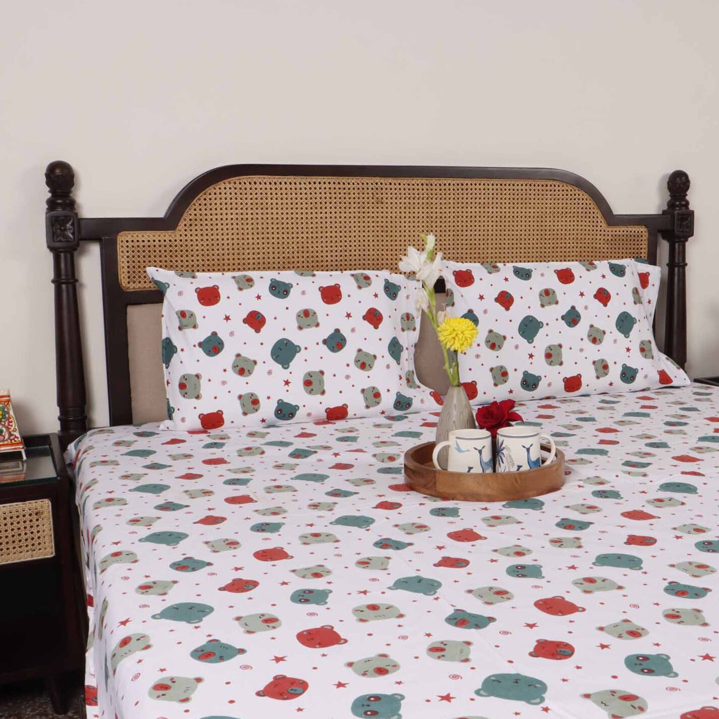 Bear - Bedsheet (90x108 Inches)