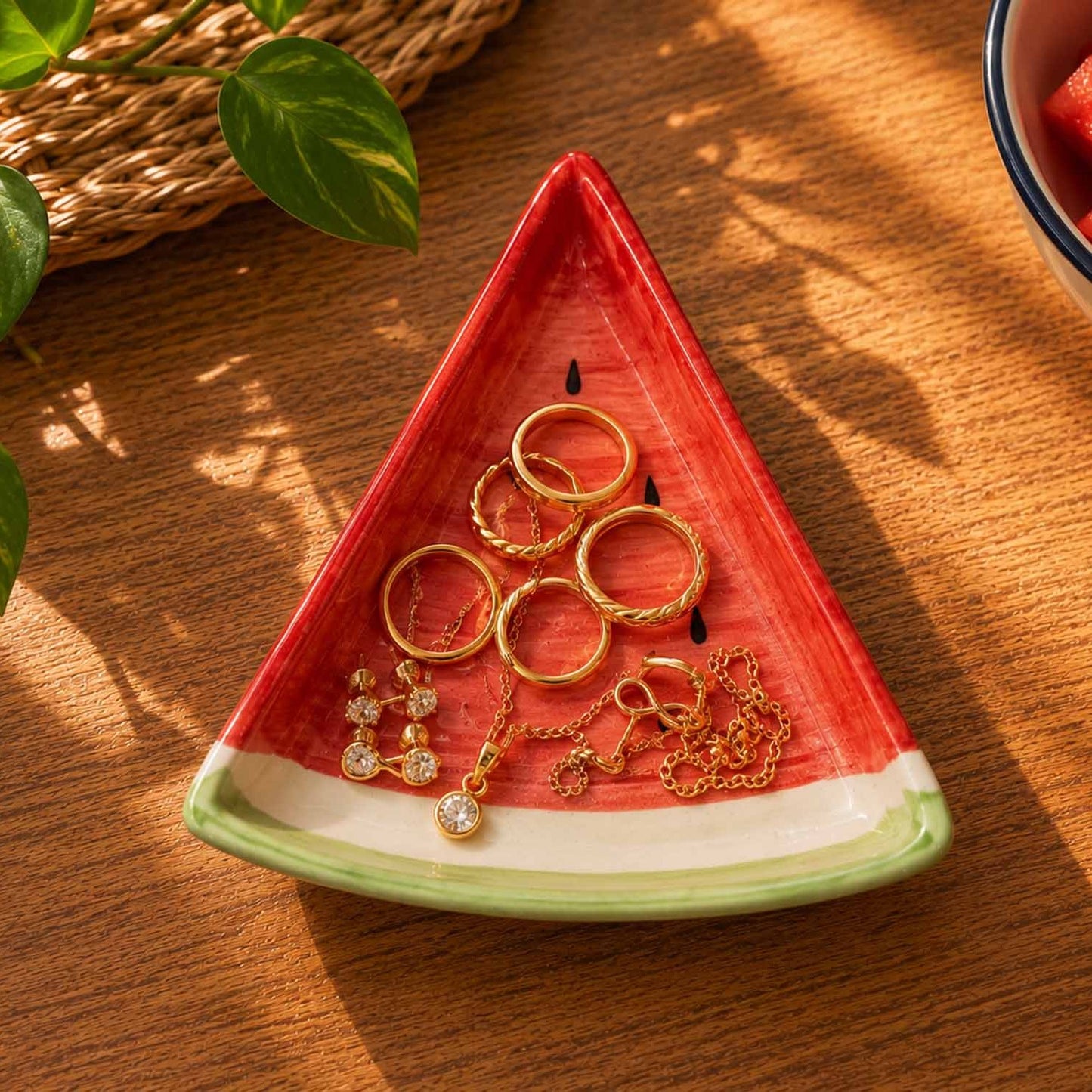 Decorative ceramic jewelry tray for Indian house decoration items