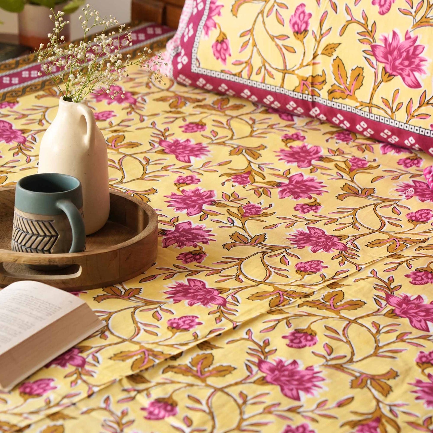 Baagh Yellow – Flat I Fitted Bedsheet (90×108)