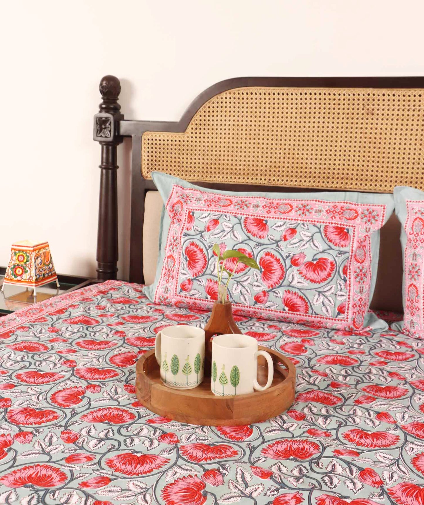 Begum Grey - Flat I Fitted Bedsheet (90x108 Inches)