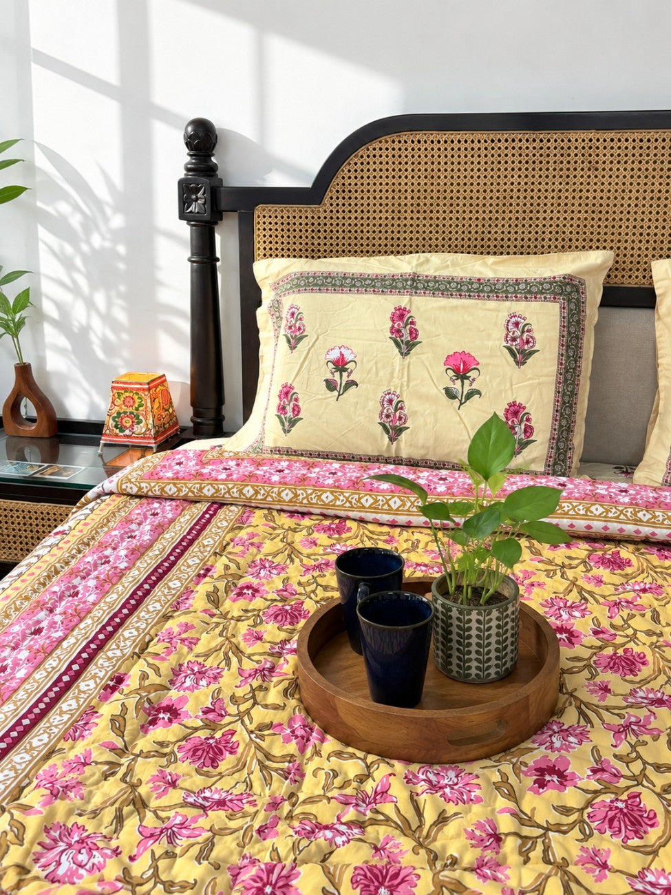 Baagh Yellow- Double Bed Razai/ Comforter