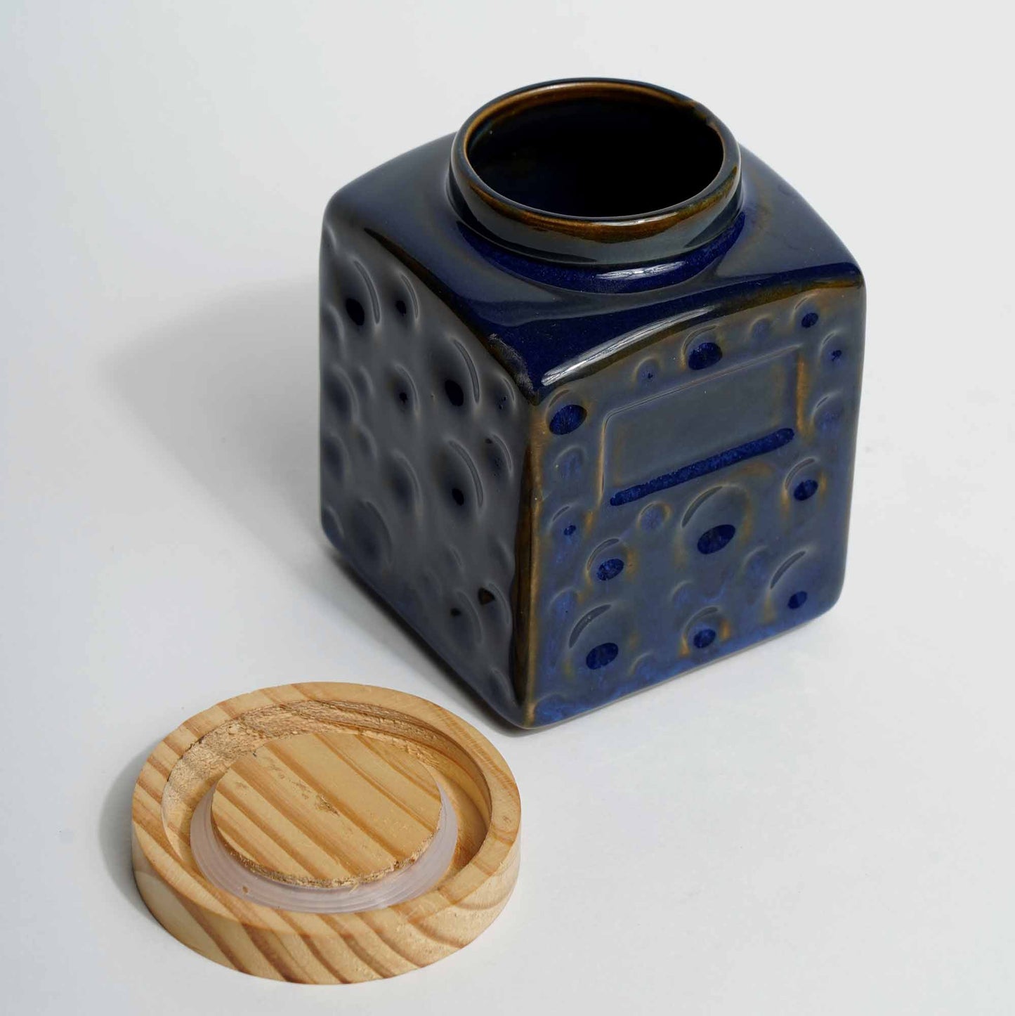 Versatile Storage Jar with Pine Wood Air - Tight Lid