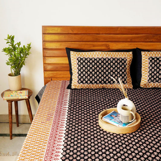 Kalamkari - Black - Single bed (60x90) I Flat I Fitted Bedsheet (90x108 Inches)