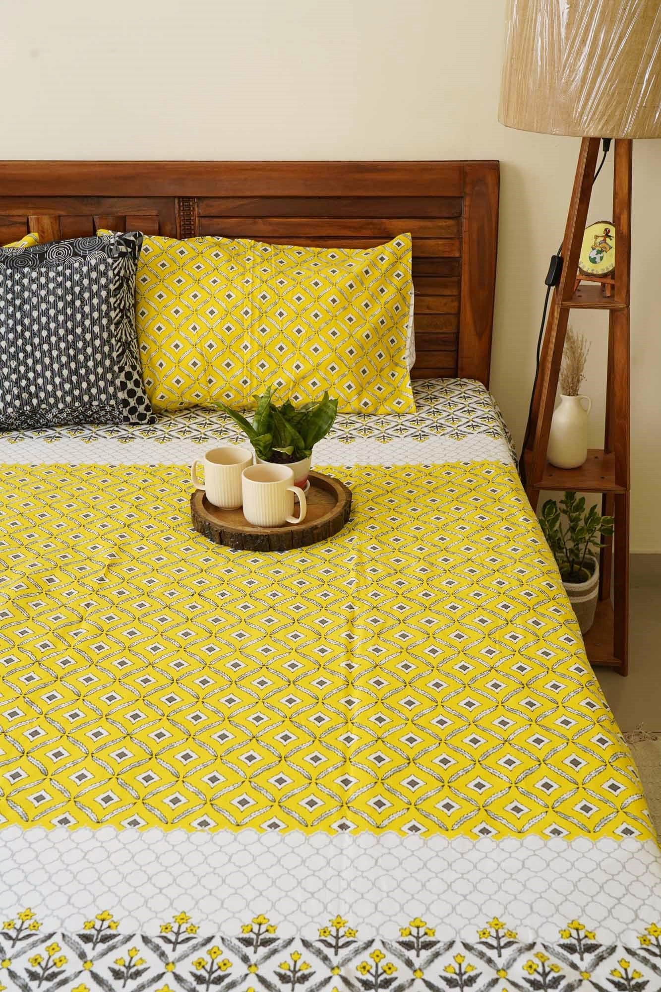 Bageecha – Yellow – Flat/Fitted Bedsheet (108x108 Inches)
