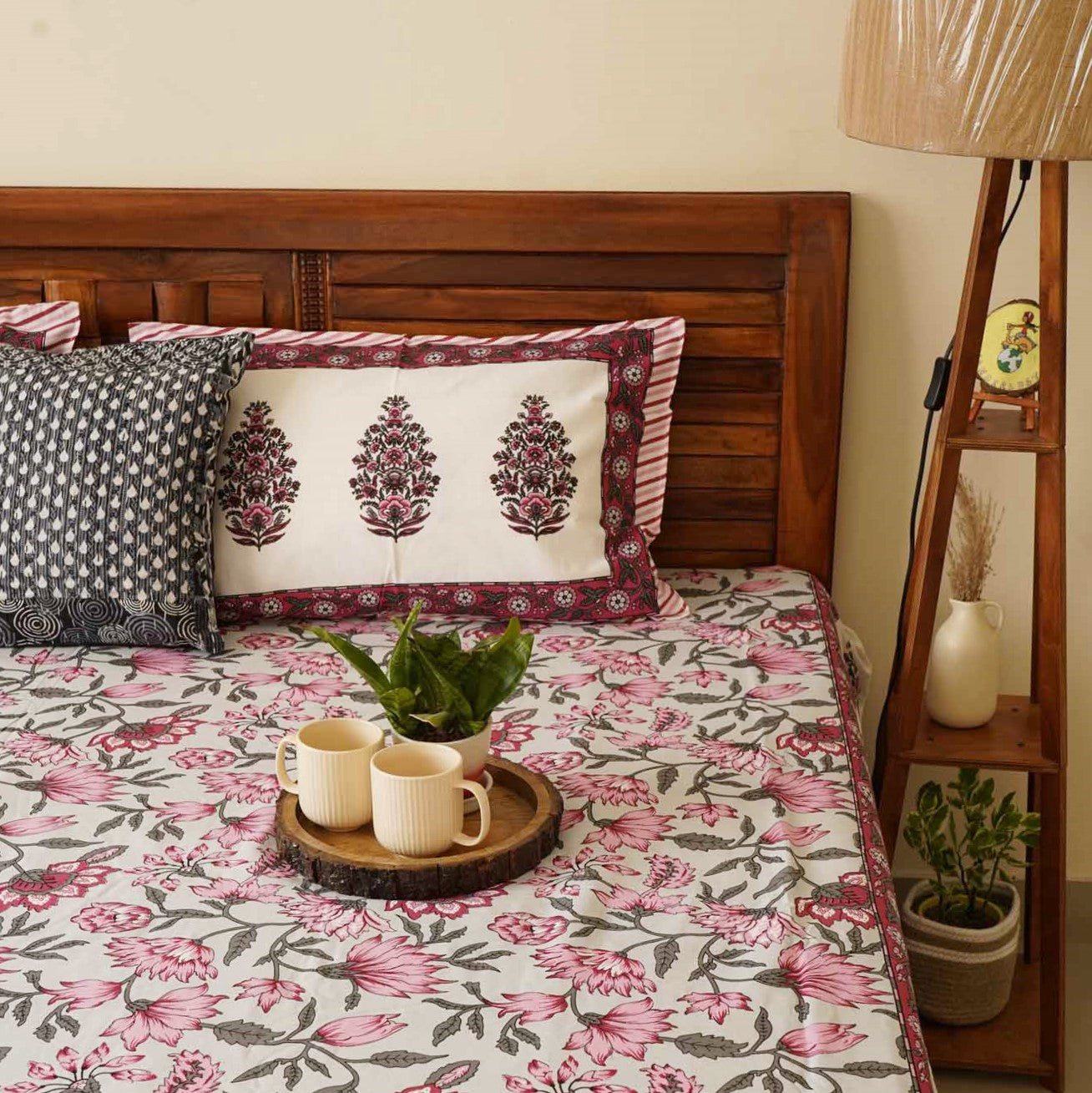 Anokhi – Flat I Fitted Bedsheet (108x108 Inches)